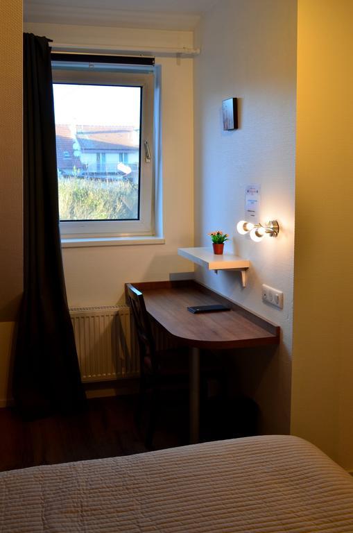 Hôtel Restaurant La Couronne - Room Service disponible Roppenheim Esterno foto